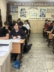Патриотический час «Журавли нашей памяти»